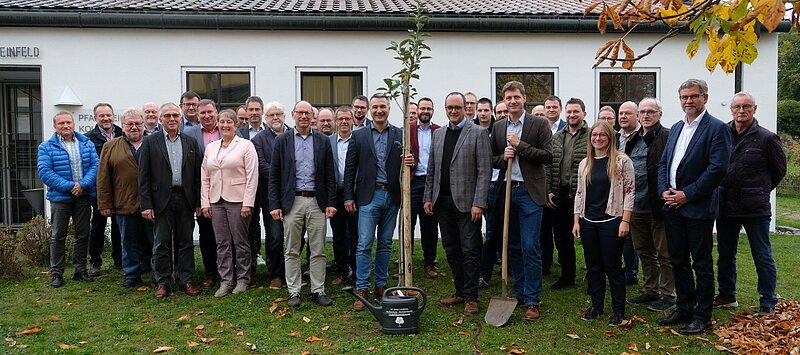 Gruppenbild Auftaktveranstaltung Klimaschutznetzwerk Altmühlfranken