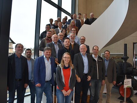 Gruppenbild Auftaktveranstaltung Klima-Landwirtschaft in Triesdorf