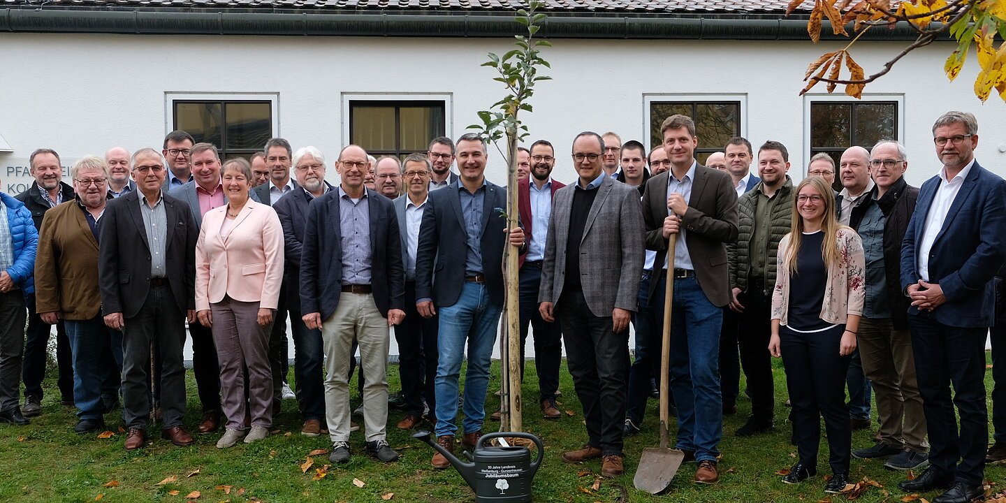 Gruppenbild Auftaktveranstaltung Klimaschutznetzwerk Altmühlfranken